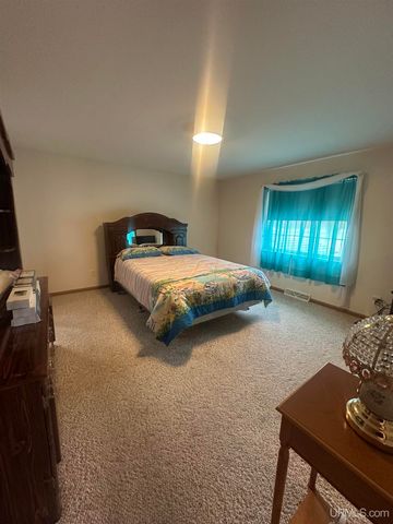 8804 County 416 J Road, Cornell, MI 49818