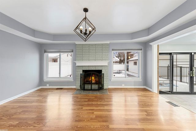 40351 Hamilton Drive, Sterling Heights, MI 48313