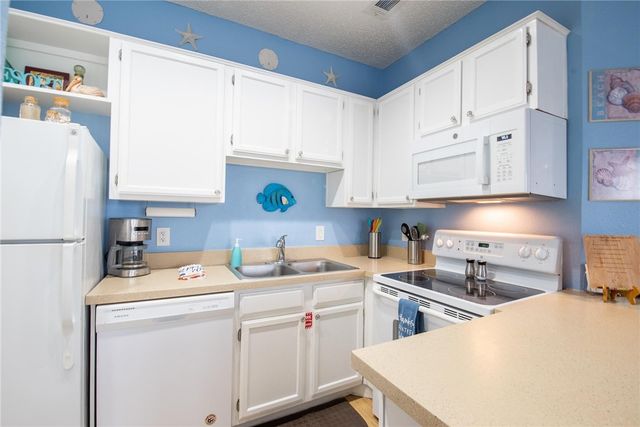 14721 WHITECAP Blvd 180, Corpus Christi, TX 78418