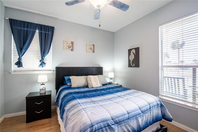 14721 WHITECAP Blvd 180, Corpus Christi, TX 78418
