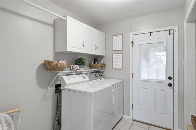 5000 W Saint Charles Ave Avenue, Lake Charles, LA 70605