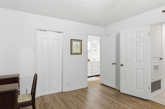 5000 W Saint Charles Ave Avenue, Lake Charles, LA 70605