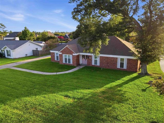 5000 W Saint Charles Ave Avenue, Lake Charles, LA 70605