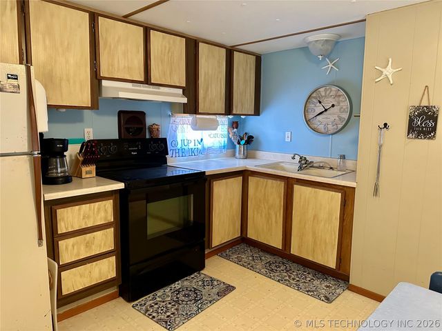 2445 La Vista Road, Sulphur, OK 73086