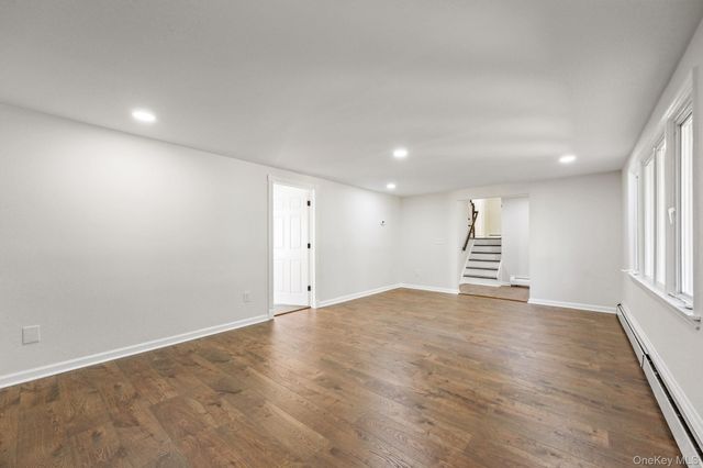13 Lucky Lane, Washingtonville, NY 10992