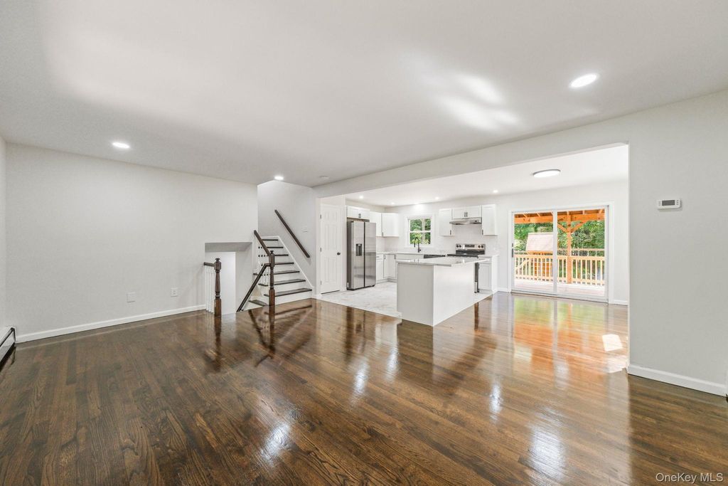 13 Lucky Lane, Washingtonville, NY 10992 — photo 4