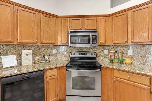 835 Madison Chase Way, Lawrenceville, GA 30045