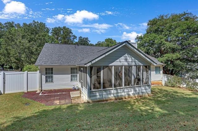 835 Madison Chase Way, Lawrenceville, GA 30045