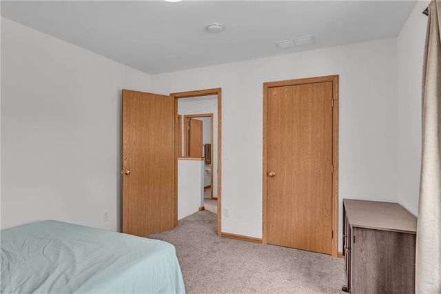 4929 Stoneback Place, Lawrence, KS 66047