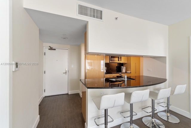 6801 Collins Ave LPH10, Miami Beach, FL 33141