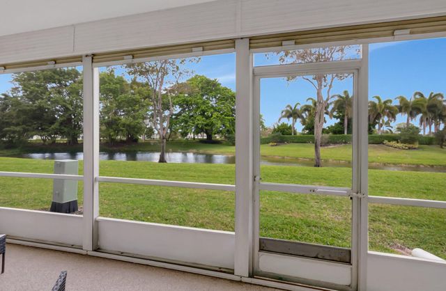 1044 Rexford C, Boca Raton, FL 33434