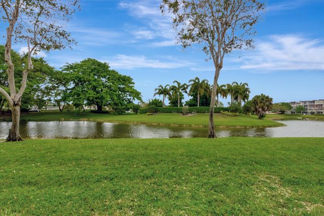 1044 Rexford C, Boca Raton, FL 33434