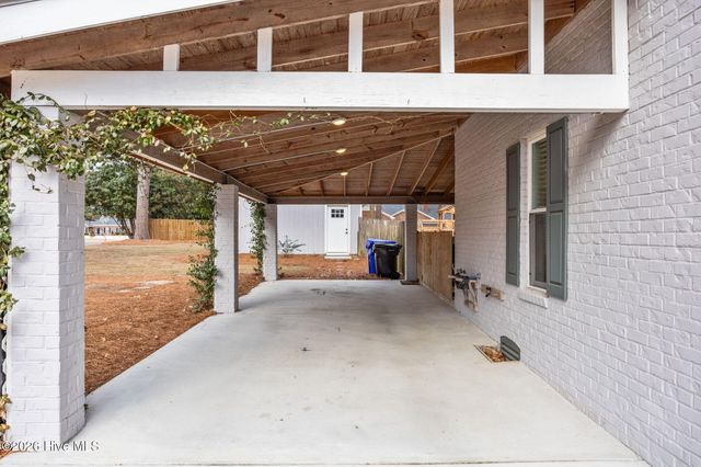 410 Coharie Drive, Clinton, NC 28328