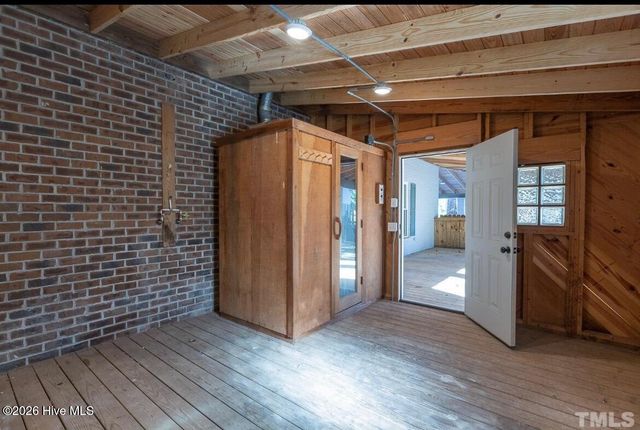 410 Coharie Drive, Clinton, NC 28328