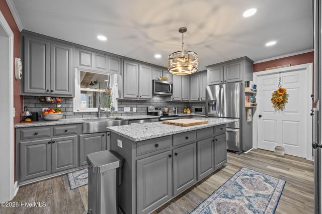 410 Coharie Drive, Clinton, NC 28328