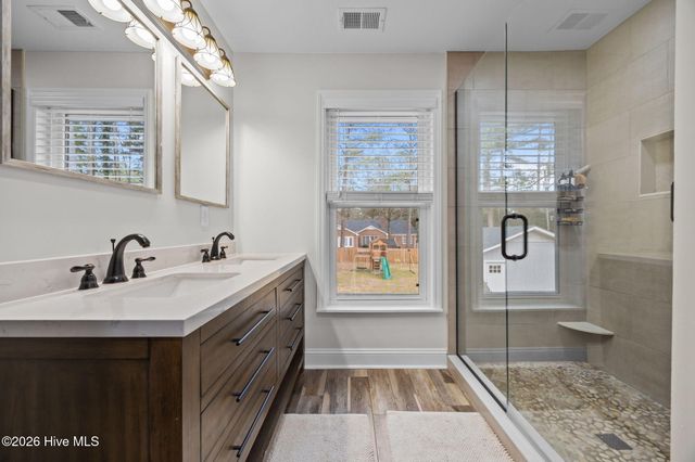 410 Coharie Drive, Clinton, NC 28328