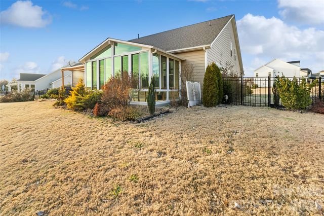 4211 Maggie Springs Way, Clover, SC 29710