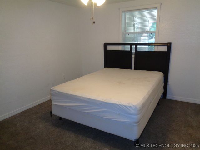 177 Lakeaire Drive, Eufaula, OK 74432
