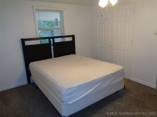 177 Lakeaire Drive, Eufaula, OK 74432