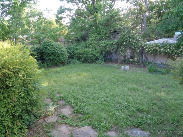 177 Lakeaire Drive, Eufaula, OK 74432