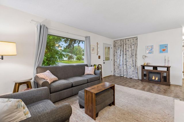 5228 Jersey Avenue N, Crystal, MN 55428