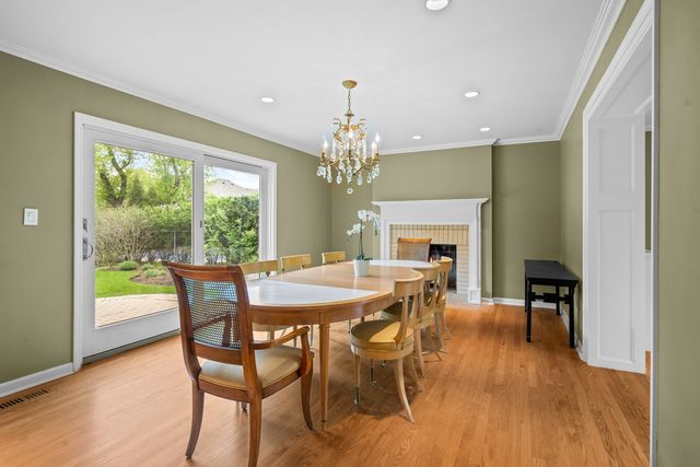 3142 Hemlock Lane, Northbrook, IL 60062