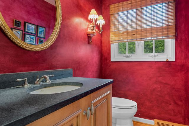 3142 Hemlock Lane, Northbrook, IL 60062