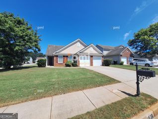 1938 Bertha Court, Hampton, GA 30228