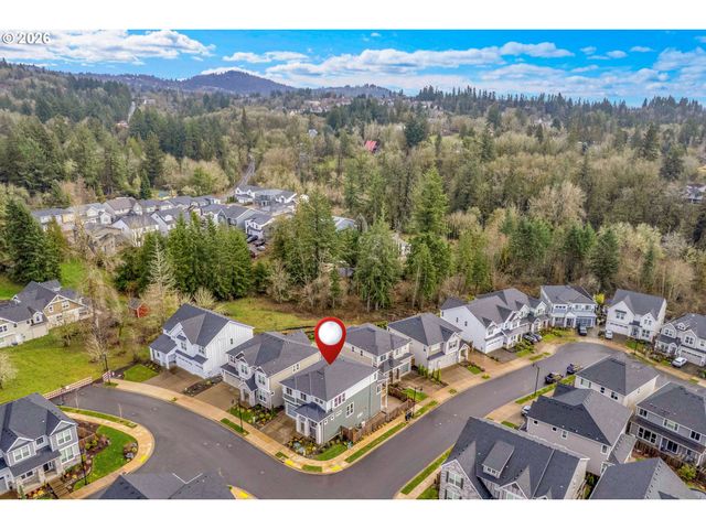 11808 Nw WEAVER Ln, Portland, OR 97229