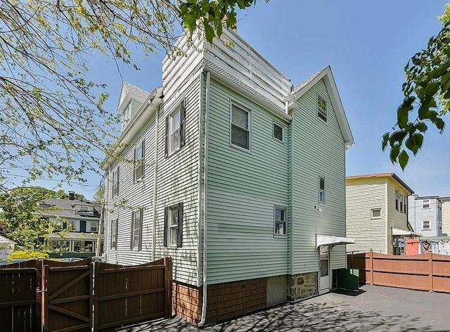 23 Fairmont 2, Malden, MA 02148