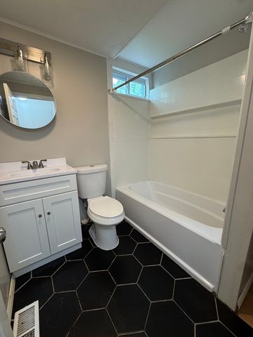 23 Fairmont 2, Malden, MA 02148