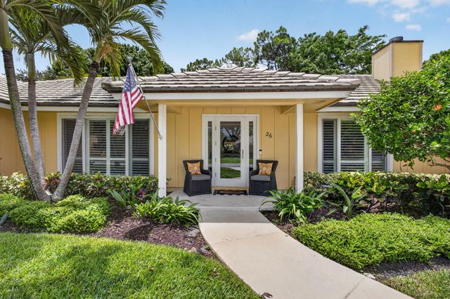 26 Cambria Road W, Palm Beach Gardens, FL 33418