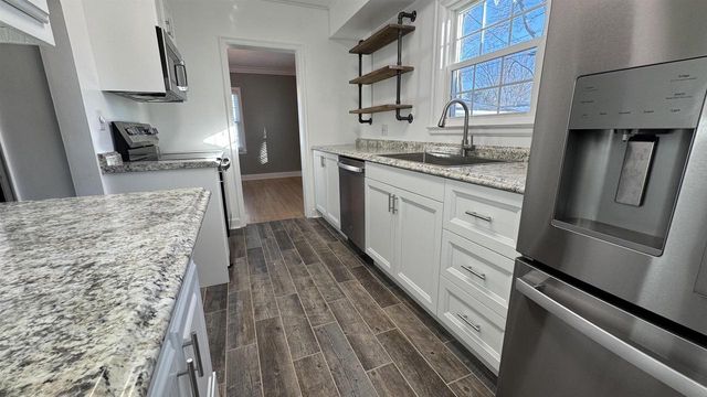 131 EAU CLAIRE BOULEVARD, Wausau, WI 54403