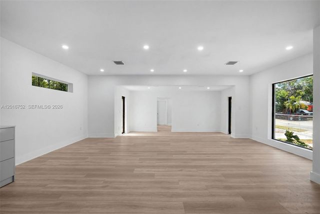 4746 NW 10th Avenue, Miami, FL 33127