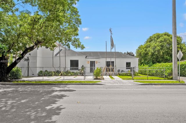 4746 NW 10th Avenue, Miami, FL 33127