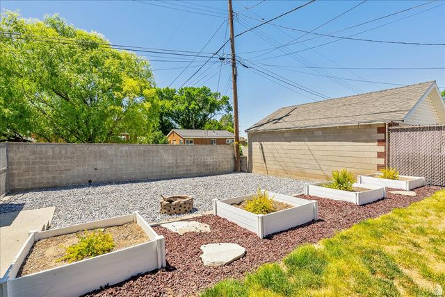 3136 S DAYTON ST, Magna, UT 84044
