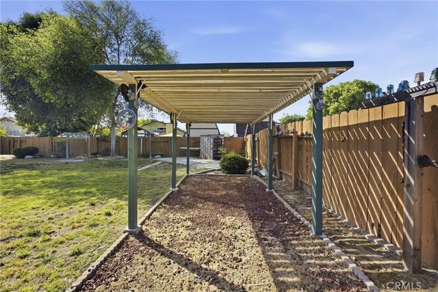 11513 Jenlee, Bakersfield, CA 93312