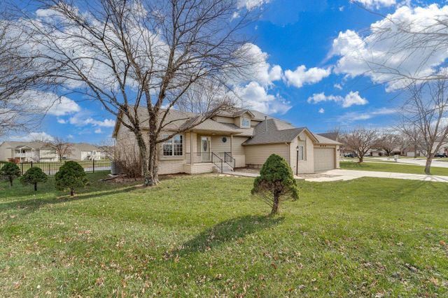 634 N BAY COUNTRY, Wichita, KS 67235