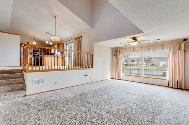 634 N BAY COUNTRY, Wichita, KS 67235