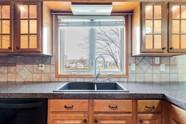 634 N BAY COUNTRY, Wichita, KS 67235