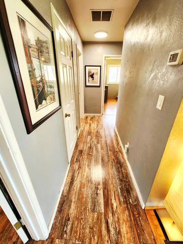 120 Hammel Road, Eagle Point, OR 97524