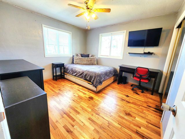 120 Hammel Road, Eagle Point, OR 97524