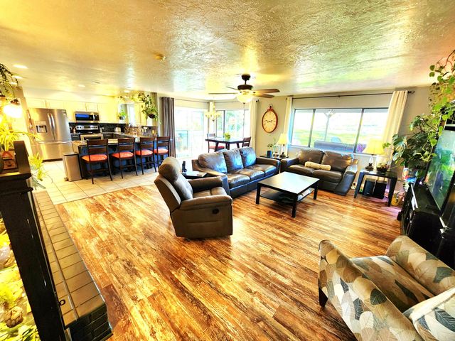 120 Hammel Road, Eagle Point, OR 97524