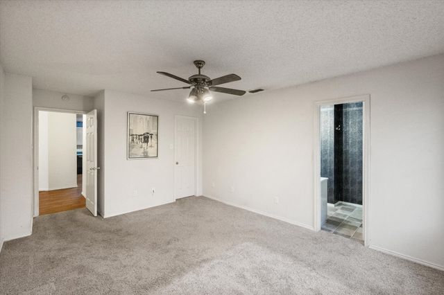 862 Valleybrooke Drive, Arlington, TX 76001