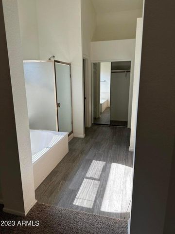 3712 E Lavender Lane, Phoenix, AZ 85044