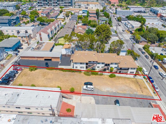 335 Warren Lane, Inglewood, CA 90302