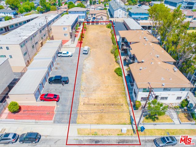 335 Warren Lane, Inglewood, CA 90302