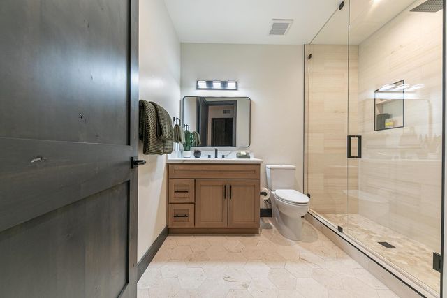 13719 Pathway Avenue, Truckee, CA 96161