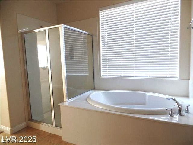 118 Castle Course Avenue, Las Vegas, NV 89148