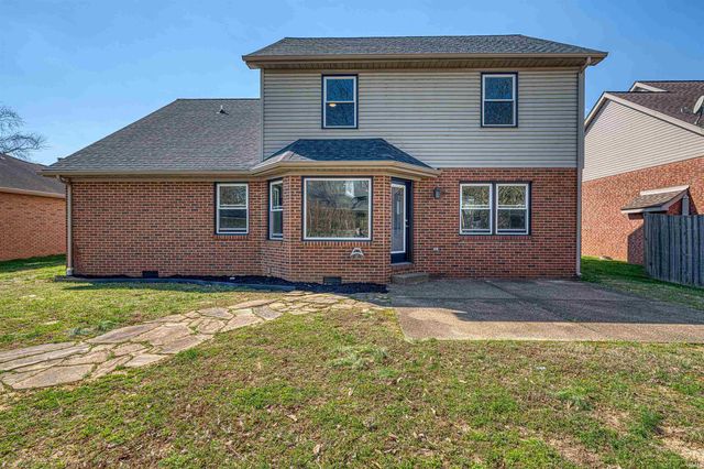 3600 Carmona Drive, Newburgh, IN 47630